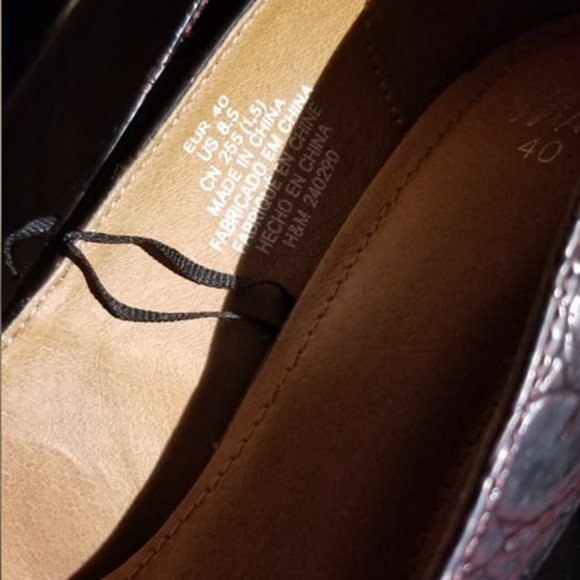 Pointed Toe High Heel Loafers - Picture 5 of 5
